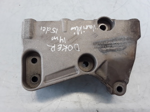 Engine bracket - 112317173