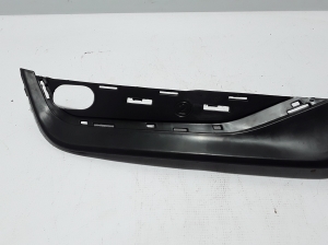  Front bumper trim strip 