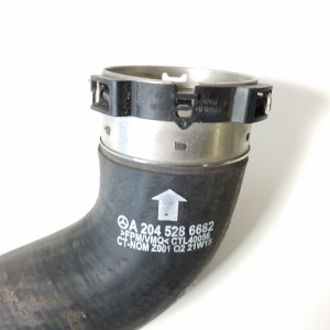 Mercedes Benz E-Class W212 (2009–2015) Intercooler hose A2045286682 - 3