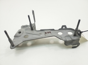  Bracket for chassis compressor 