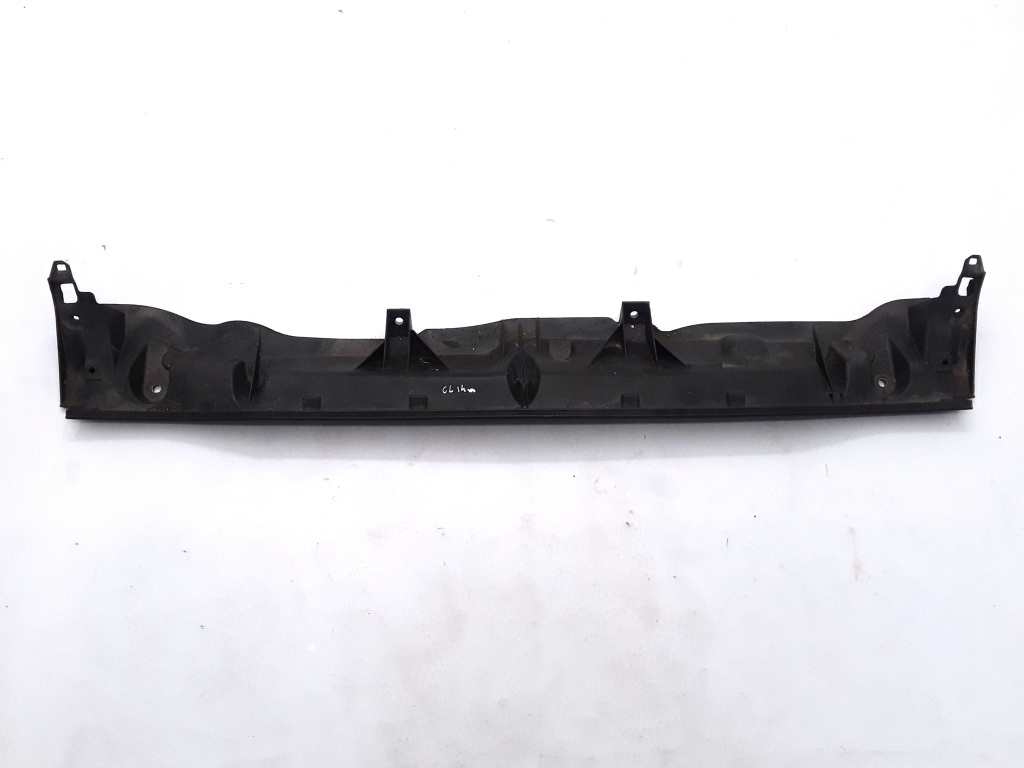 RENAULT Clio 4 generation (2012-2020) Front  Wiper Cowl Trim 668107547R 22371558