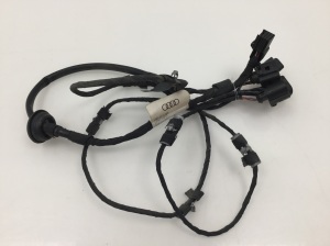 Rear parking sensor cable - 8E9971085