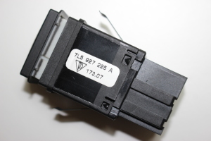 Porsche Cayenne (2002–2010) Other switch 7L5927225A - 2