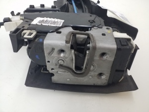 Mercedes Benz C-Class 204 (2007–2014) Rear side door lock A2048903267 - 2