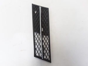 BMW 5 SERIES F10 (2010–2017) Front bumper lower grille 51117200699 - 4