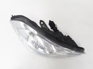 Dacia Lodgy (2012–2026) Scheinwerfer vorne 260102814R - 2