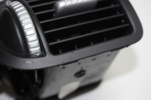 Porsche Cayenne (2002–2010) Dashboard air vent grilles 7L5819703B - 5