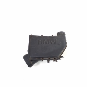 BMW 5 SERIES F10 (2010–2017) Luftfiltergehäuse 7604404 - 3