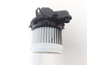 RENAULT Clio IV (2012–2019) Heizungsgebläsemotor 5P3730000 - 3