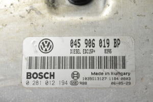 Volkswagen Polo IV (2001–2009) Motorsteuergerät 045906019BP - 2