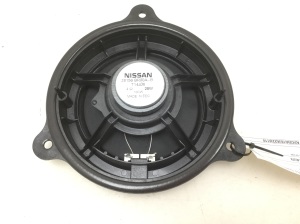   Rear side door speaker 