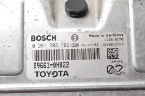 Peugeot 107 (2005–2014) Engine control unit 896610H022 - 2