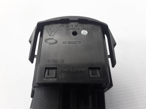 RENAULT Latitude (2010–2017) Headlight leveling switch 251900007R - 3