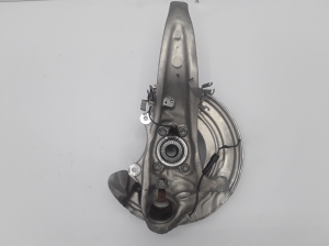BMW 5 SERIES G30 (2016–2026) Esirumm 688438501 - 3