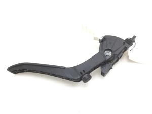 Volkswagen Touareg I (2002–2010) Accelerator pedal 7L0723507D - 4