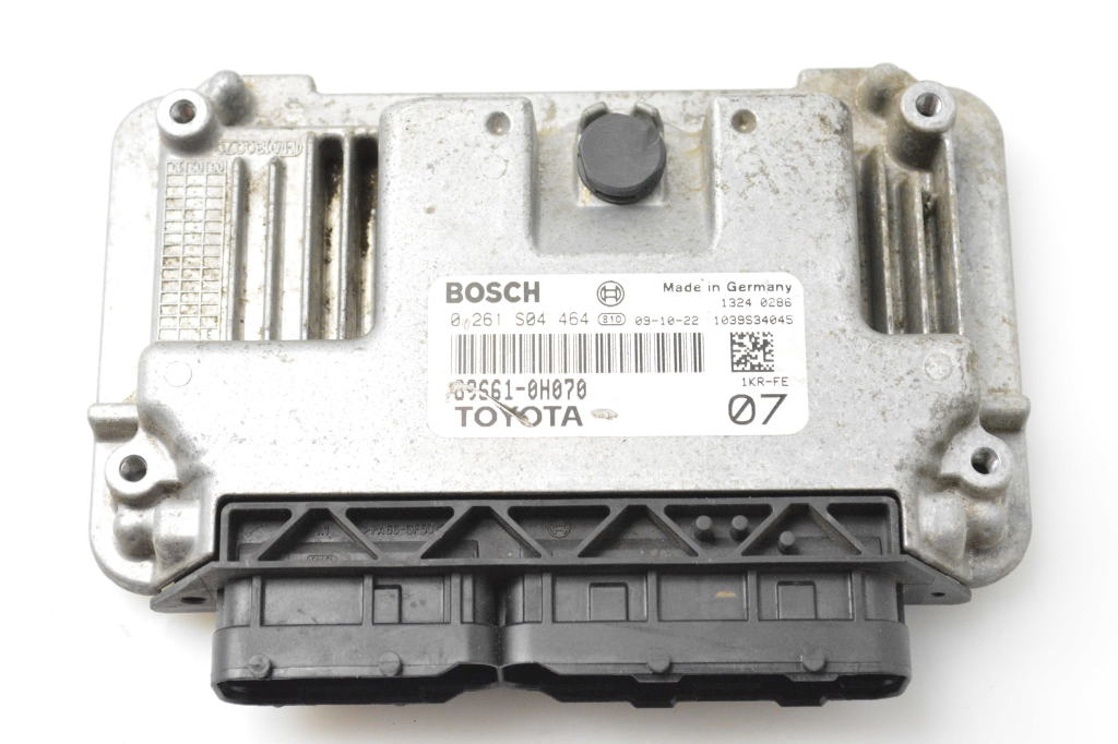 TOYOTA Aygo B 10 (2005–2014) Mootori juhtplokk 896610H070 TOYOTA Aygo B 10 (2005–2014) Mootori juhtplokk 896610H070