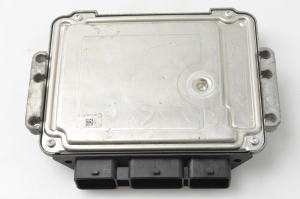 Peugeot 308 (2007–2015) Engine control unit 9664843780 - 3