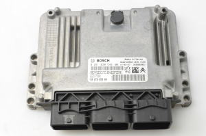 Motorsteuergerät - 9807885980