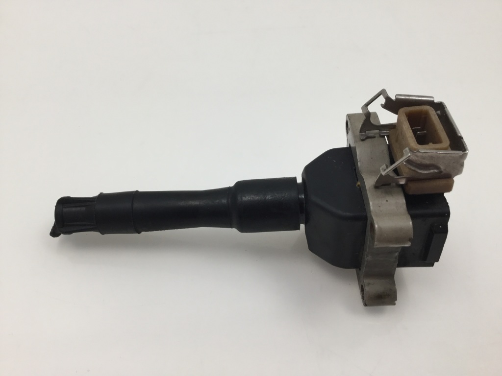 BMW 7 Series E38 (1994-2001) High Voltage Ignition Coil 1703359 21192473