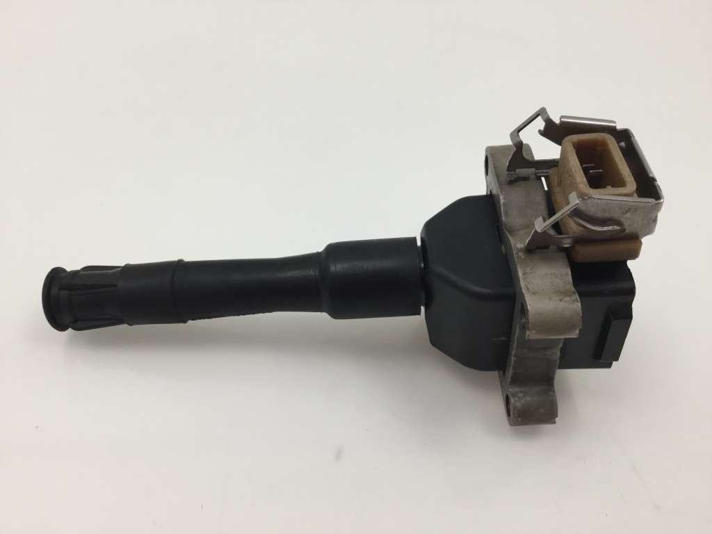 BMW 7 Series E38 (1994-2001) High Voltage Ignition Coil 1703359 21192470