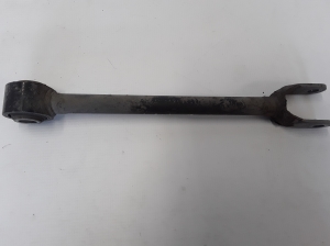 RENAULT Latitude (2010–2017) Rear axle link 551107220R - 2