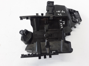 VOLVO V90 (2016–2026) Rear side door exterior handle bracket 31378613 - 2