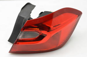 Eckleuchte hinten - H1BB13404AF