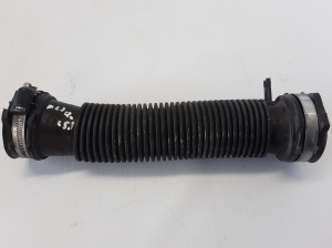  Air intake hose 