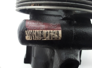  Power steering pump 