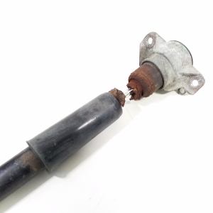  Rear shock absorber 