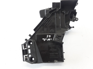 Rear side door exterior handle bracket - 31378614