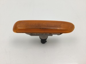 BMW 3 SERIES E46 (1998–2007) Seitenblinker Kotflügel vorne 8370720 - 3