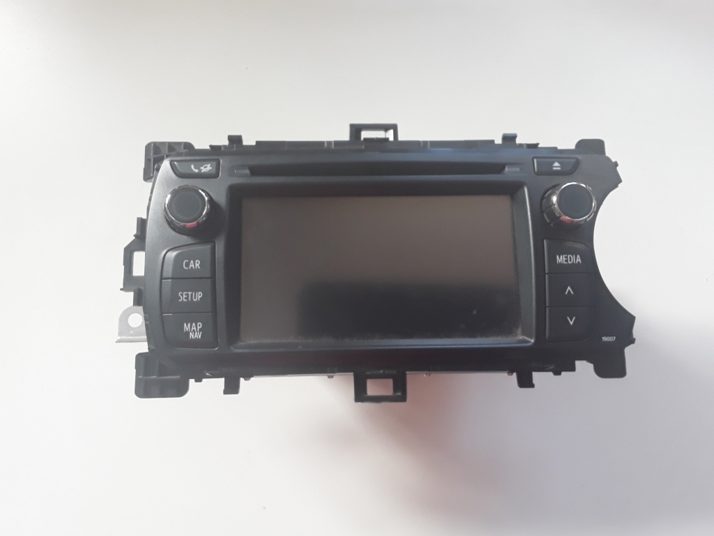 Used Toyota Yaris Audio Video Navigation 86140 0d020 6325