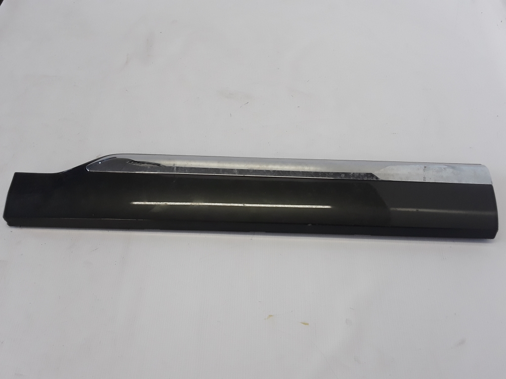 VOLVO XC90 2 generation (2014-2024) Right Side Sliding Door Molding 31448432 22372373