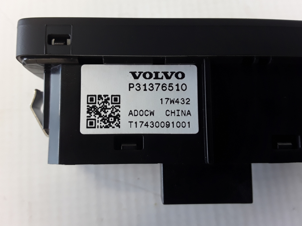 VOLVO XC90 2 generation (2014-2024) Back cover Open Switches 31376510 22372329