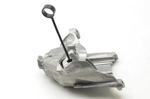 AUDI A4 B9 (2015–2026) Support de fixation moteur 4m0199307 - 2