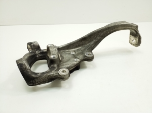 Mercedes Benz C-Class 205 (2014–2021) Radnabe Vorderrad A2053322200 - 3
