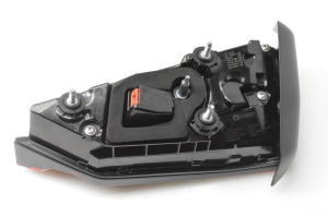 AUDI A4 B9 (2015–2026) Kofferraumdeckel-Rückleuchte und ihre Teile 8W6945093J - 5