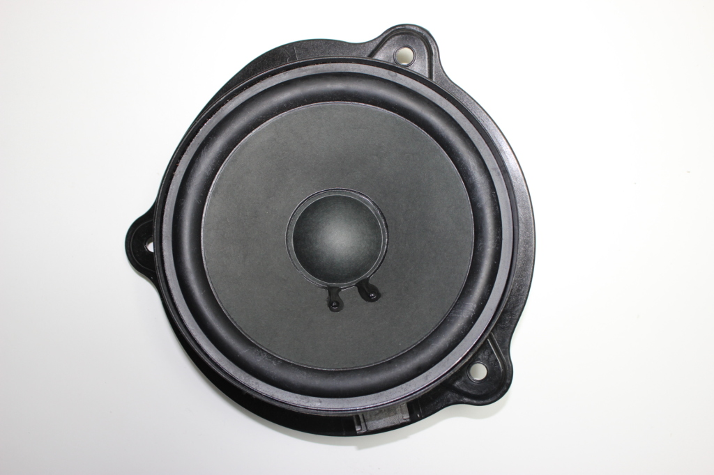 MERCEDES-BENZ CLS-Class C219 (2004-2010) Subwoofer A2198200502 21481745