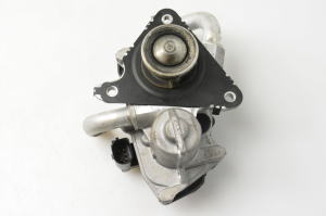  EGR valve 