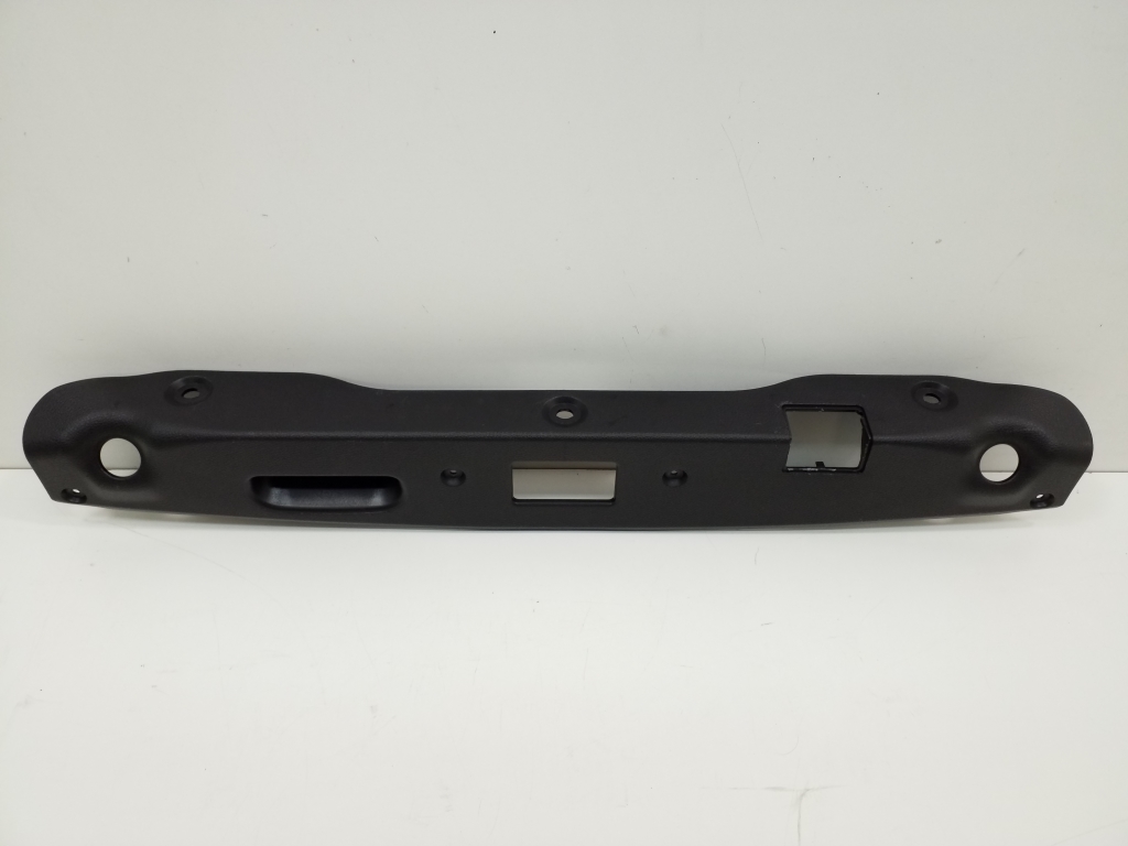 MERCEDES-BENZ C-Class W204/S204/C204 (2004-2015) Tailgate Cover Trim A2047580002 20378046