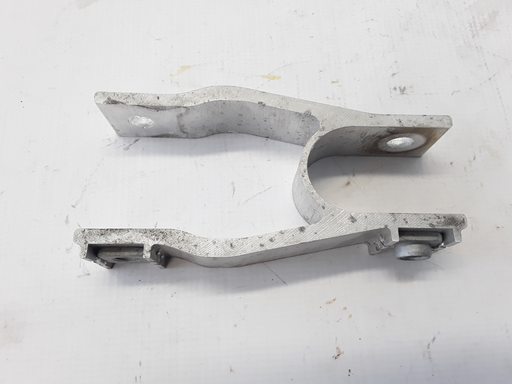 VOLVO XC90 2 generation (2014-2024) Engine Bracket Right Side 31339951 22372237