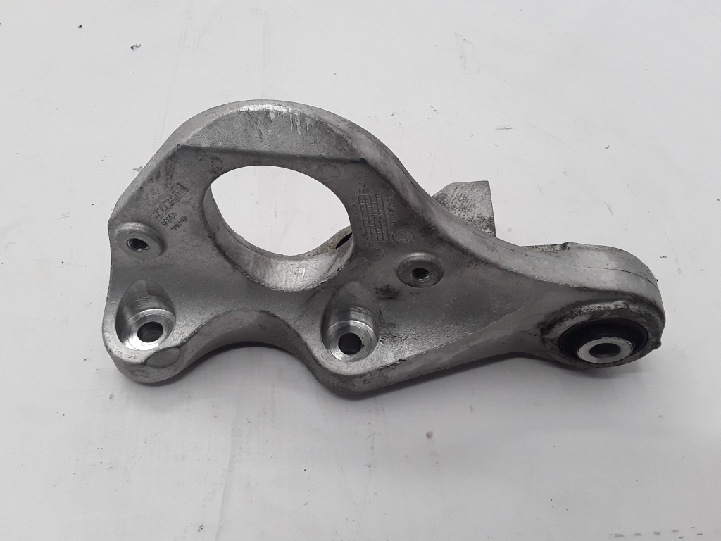 VOLVO XC90 Axle Bracket 32222463