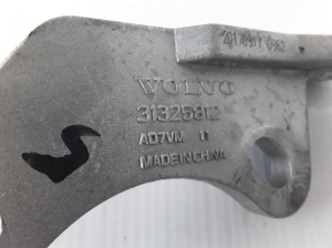 VOLVO XC90 (2015–2024) Halterung Vorderachsgetriebe Differentialgetriebe 31325812 - 3