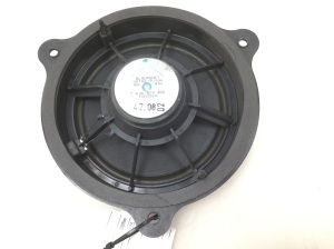  Rear side door speaker 