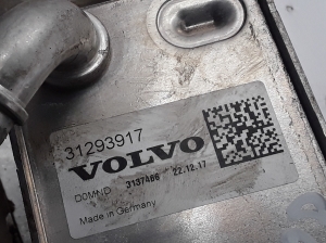 VOLVO XC90 (2015–2024) Ölkühler 31293917 - 2