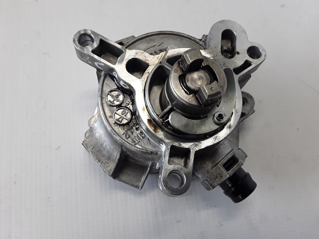 VOLVO XC90 2 generation (2014-2024) Vakuumpump 31316688 22374396