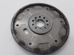  Clutch flywheel 