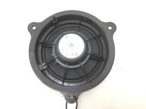 NISSAN Qashqai (2006–2013) Rear side door speaker - 3