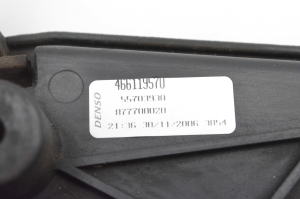 Opel Corsa D (2006–2014) Kühlerlüfter 55703930 - 2